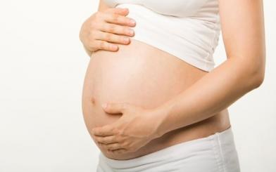 Viêm cổ tử cung khi mang thai 3 tháng đầu nguy hiểm thế nào?